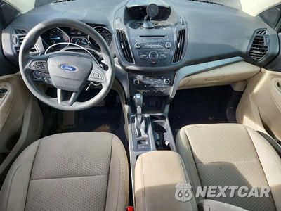 Zdjęcie 8 z 13 samochodu: 2017 FORD ESCAPE SE VIN:1FMCU9GD9HUC34474 - miniatura