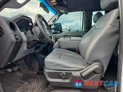 Zdjęcie 7 z 12 samochodu: 2016 FORD F250 SUPER DUTY VIN:1FT7X2B64GEC45162 - miniatura