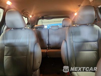 Zdjęcie 10 z 13 samochodu: 2016 TOYOTA SIENNA XLE 7-PASSENGER VIN:5TDDK3DC5GS130204 - miniatura