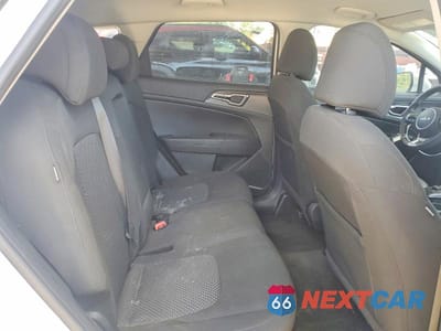 Zdjęcie 11 z 14 samochodu: 2025 KIA SPORTAGE LX VIN:5XYK23DF0SG324811 - miniatura
