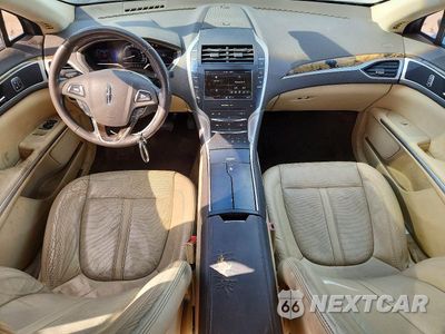 Zdjęcie 8 z 13 samochodu: 2013 LINCOLN MKZ HYBRID VIN:3LN6L2LU4DR827920 - miniatura