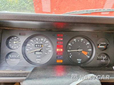 Zdjęcie 9 z 12 samochodu: 1980 TRIUMPH CAR TR7 VIN:TPVDJ8AT202407 - miniatura