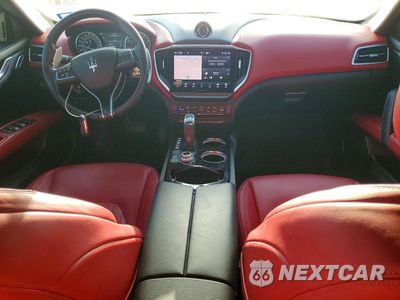 Zdjęcie 8 z 12 samochodu: 2022 MASERATI GHIBLI MODENA VIN:ZAM57YTM7N1388310 - miniatura