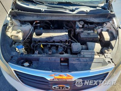 Zdjęcie 11 z 13 samochodu: 2012 KIA SPORTAGE EX VIN:KNDPCCA2XC7306111 - miniatura