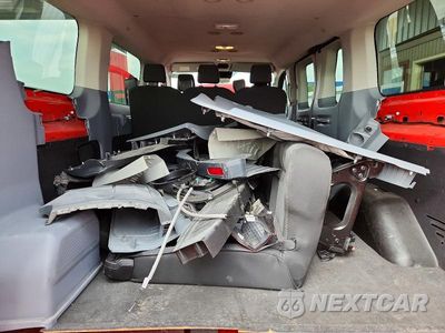 Zdjęcie 10 z 13 samochodu: 2018 FORD TRANSIT T-150 VIN:1FMZK1ZM3JKB42549 - miniatura