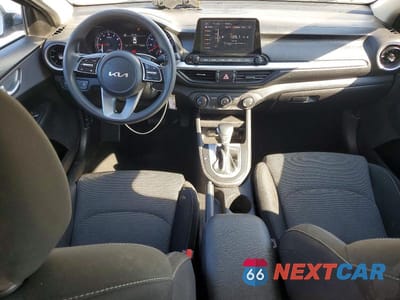 Zdjęcie 8 z 13 samochodu: 2023 KIA FORTE LXS VIN:3KPF24AD0PE600208 - miniatura