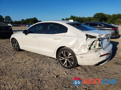 Drugie zdjęcie samochodu z przodu: 2023 VOLVO S60 CORE VIN:7JRL12FK7PG251356 - miniatura