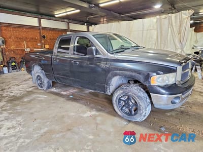 Czwarte zdjęcie samochodu z boku: 2003 DODGE RAM 1500 ST VIN:1D7HU18N53J585353 - miniatura