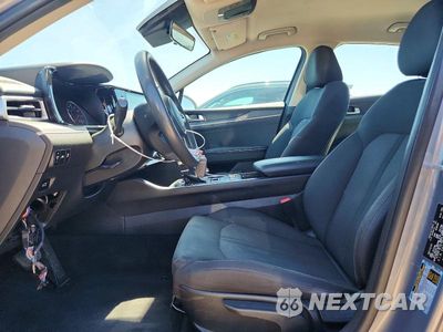 Zdjęcie 7 z 12 samochodu: 2023 KIA K5 LXS VIN:5XXG14J27PG196630 - miniatura
