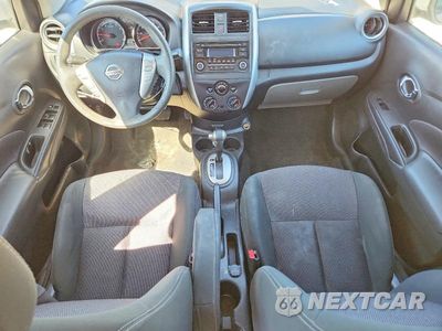 Zdjęcie 8 z 12 samochodu: 2018 NISSAN VERSA SV VIN:3N1CN7AP5JL833383 - miniatura
