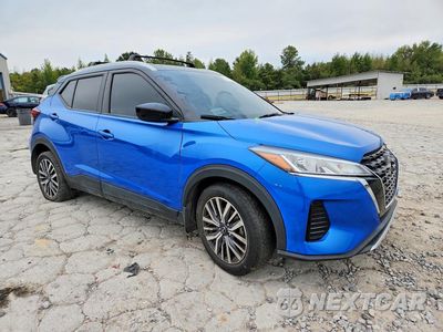 Czwarte zdjęcie samochodu z boku: 2022 NISSAN KICKS SV VIN:3N1CP5CV4NL488363 - miniatura
