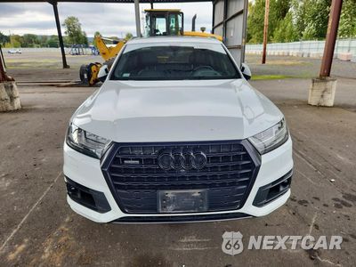 Piąte zdjęcie samochodu w środku: 2019 AUDI Q7 PRESTIGE VIN:WA1VAAF74KD007164 - miniatura