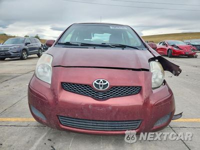 Piąte zdjęcie samochodu w środku: 2009 TOYOTA YARIS BASE VIN:JTDJT903X95248458 - miniatura