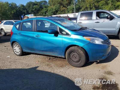 Czwarte zdjęcie samochodu z boku: 2016 NISSAN VERSA NOTE SV VIN:3N1CE2CP1GL369405 - miniatura
