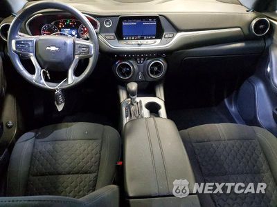 Zdjęcie 8 z 14 samochodu: 2021 CHEVROLET BLAZER 2LT VIN:3GNKBHRSXMS533730 - miniatura