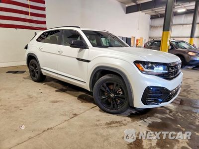 Czwarte zdjęcie samochodu z boku: 2022 VOLKSWAGEN ATLAS CROSS SPORT SEL R-LINE VIN:1V2AE2CA4NC223670 - miniatura
