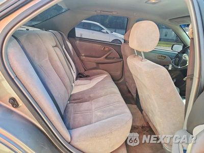 Zdjęcie 10 z 12 samochodu: 1997 TOYOTA CAMRY LE V6 VIN:4T1BF22K8VU020493 - miniatura
