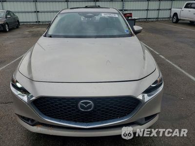Piąte zdjęcie samochodu w środku: 2024 MAZDA 3 PREFERRED VIN:3MZBPACM7RM414568 - miniatura
