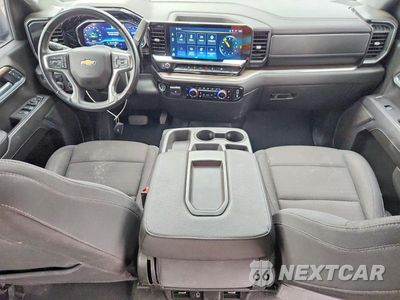 Zdjęcie 8 z 12 samochodu: 2025 CHEVROLET SILVERADO K1500 LT VIN:2GCUKDED4S1118493 - miniatura