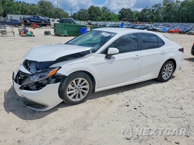 2023 TOYOTA CAMRY LE 4T1C11AK3PU755903 - główne zdjęcie licytacji z USA - miniatura