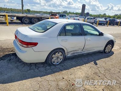 Trzecie zdjęcie samochodu z tyłu: 2004 HONDA ACCORD LX VIN:1HGCM56354A043640 - miniatura