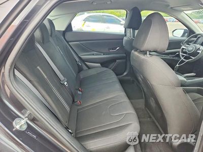 Zdjęcie 10 z 12 samochodu: 2022 HYUNDAI ELANTRA SEL VIN:5NPLM4AGXNH080812 - miniatura