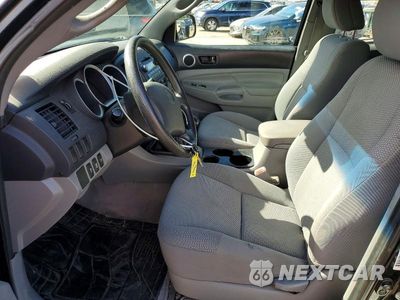 Zdjęcie 7 z 12 samochodu: 2010 TOYOTA TACOMA ACCESS CAB VIN:5TEUX4EN0AZ743848 - miniatura
