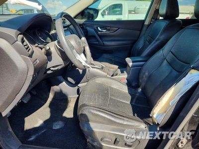 Zdjęcie 7 z 14 samochodu: 2017 NISSAN ROGUE SL VIN:5N1AT2MT2HC797742 - miniatura