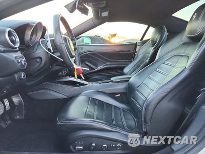 Zdjęcie 7 z 12 samochodu: 2015 FERRARI CALIFORNIA T VIN:ZFF77XJA1F0211745 - miniatura