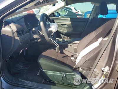 Zdjęcie 7 z 12 samochodu: 2024 NISSAN SENTRA S VIN:3N1AB8BVXRY232715 - miniatura