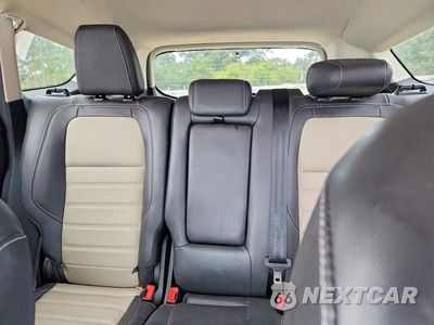 Zdjęcie 10 z 13 samochodu: 2019 FORD ESCAPE SEL VIN:1FMCU9HD3KUC56038 - miniatura