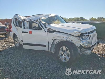 Czwarte zdjęcie samochodu z boku: 2012 JEEP LIBERTY SPORT VIN:1C4PJLAK4CW158128 - miniatura
