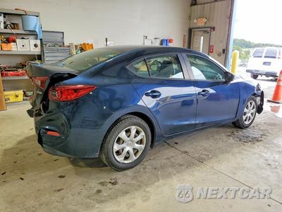 Trzecie zdjęcie samochodu z tyłu: 2018 MAZDA 3 SPORT VIN:3MZBN1U71JM162996 - miniatura
