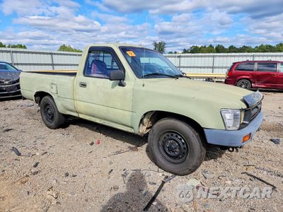 Czwarte zdjęcie samochodu z boku: 1990 TOYOTA PICKUP 1/2 TON SHORT WHEELBASE VIN:JT4RN81A9L0057896 - miniatura