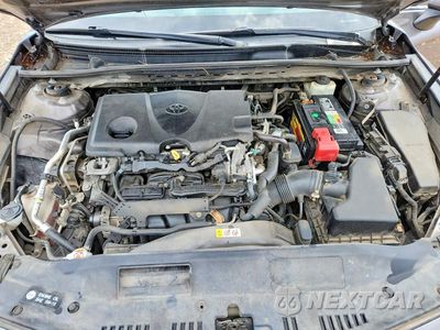 Zdjęcie 11 z 12 samochodu: 2018 TOYOTA CAMRY SE VIN:4T1B11HK0JU635680 - miniatura