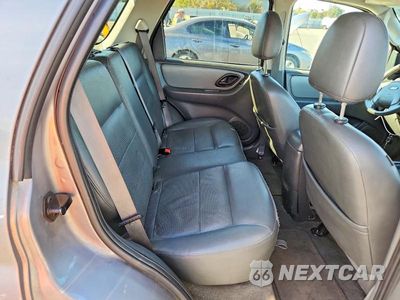 Zdjęcie 11 z 14 samochodu: 2007 FORD ESCAPE HEV VIN:1FMCU59H97KB61237 - miniatura