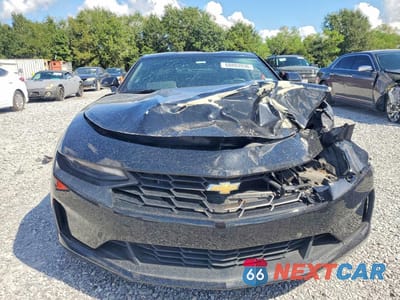 Piąte zdjęcie samochodu w środku: 2020 CHEVROLET CAMARO LS VIN:1G1FB1RS7L0117442 - miniatura