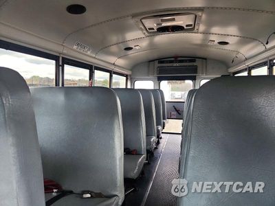 Zdjęcie 6 z 10 samochodu: 2018 CHEVROLET EXPRESS SCHOOL BUS VIN:1HA6GUBG3HN005680 - miniatura