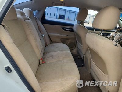 Zdjęcie 10 z 12 samochodu: 2014 NISSAN ALTIMA 2.5 SV VIN:1N4AL3AP0EC326613 - miniatura