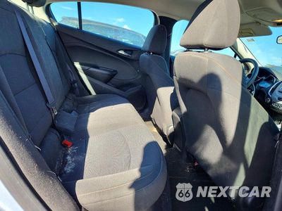 Zdjęcie 10 z 12 samochodu: 2017 CHEVROLET CRUZE LS VIN:1G1BC5SM2H7177643 - miniatura