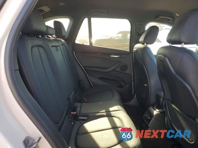 Zdjęcie 11 z 13 samochodu: 2018 BMW X1 SDRIVE28I VIN:WBXHU7C34J3H43479 - miniatura