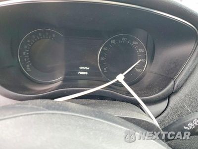 Zdjęcie 9 z 13 samochodu: 2016 LINCOLN MKC SELECT VIN:5LMCJ2D95GUJ04378 - miniatura