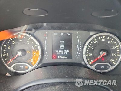 Zdjęcie 9 z 12 samochodu: 2018 JEEP RENEGADE LATITUDE VIN:ZACCJABB5JPG90919 - miniatura