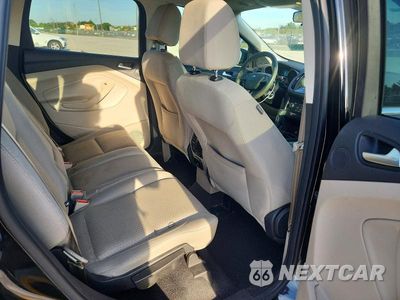 Zdjęcie 11 z 13 samochodu: 2017 FORD ESCAPE SE VIN:1FMCU0GD4HUA84186 - miniatura