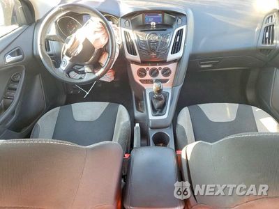 Zdjęcie 8 z 12 samochodu: 2014 FORD FOCUS SE VIN:1FADP3K24EL425312 - miniatura