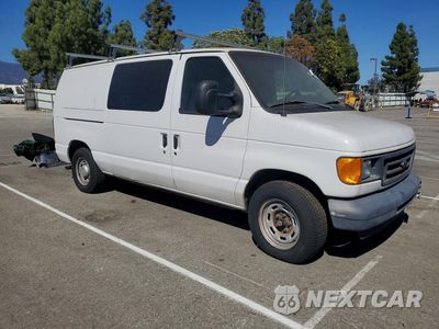 Czwarte zdjęcie samochodu z boku: 2005 FORD ECONOLINE E150 VAN VIN:1FTRE14W65HB16437 - miniatura