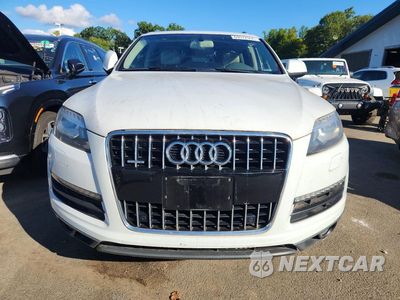 Piąte zdjęcie samochodu w środku: 2013 AUDI Q7 PREMIUM PLUS VIN:WA1LGAFE5DD003244 - miniatura