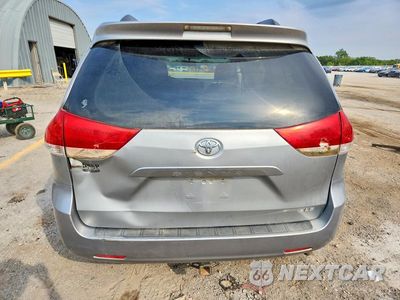 Zdjęcie 6 z 12 samochodu: 2013 TOYOTA SIENNA LE VIN:5TDKK3DC7DS337857 - miniatura