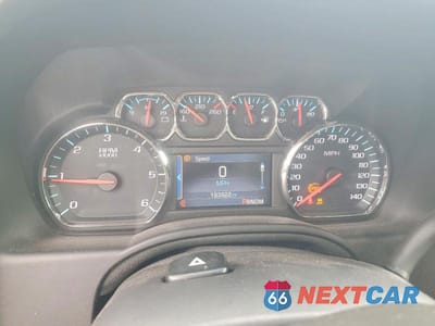 Zdjęcie 9 z 13 samochodu: 2015 CHEVROLET TAHOE C1500 LT VIN:1GNSCBKC1FR178160 - miniatura