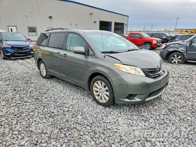 Czwarte zdjęcie samochodu z boku: 2012 TOYOTA SIENNA LE VIN:5TDJK3DC1CS036530 - miniatura